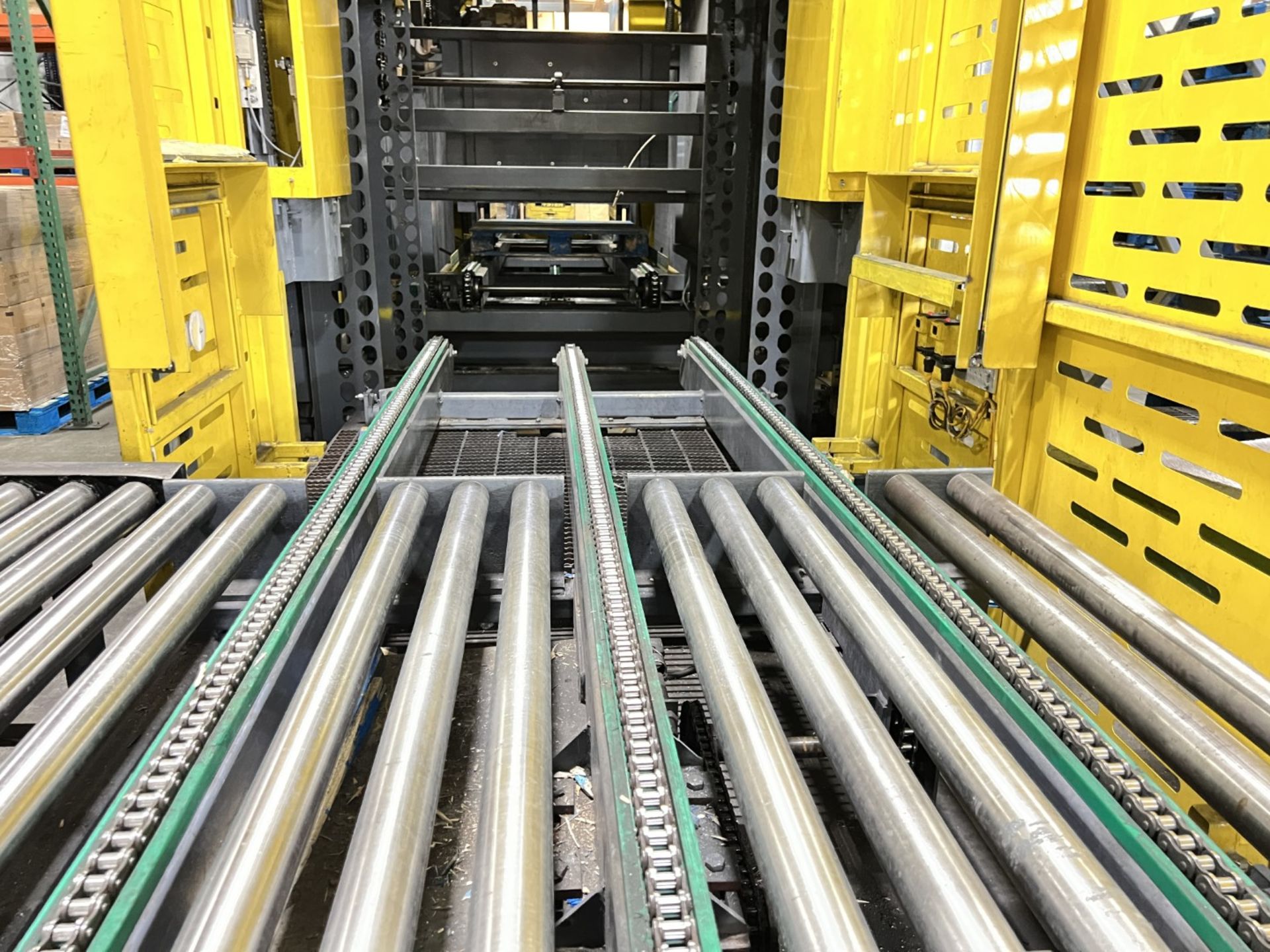 PAI Model 4500 Automatic Case Palletizer – Year 2018 - Image 14