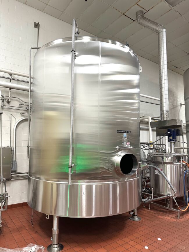 Cherry Burrell 5,000 Gallon Vertical Mixing Tank - Tank 15