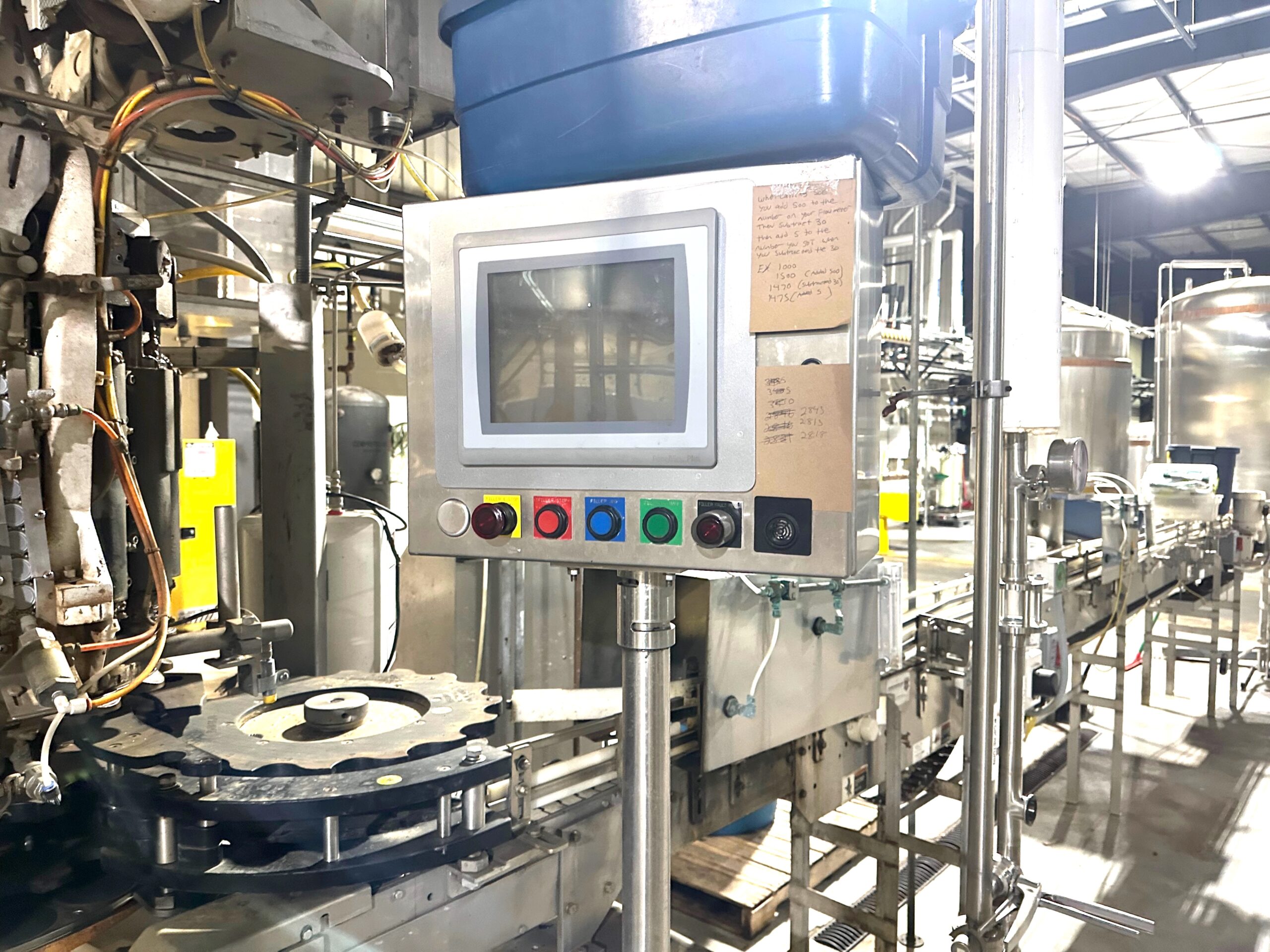 Crown 60 Valve Filler with 12 Head Crowner - Image 8