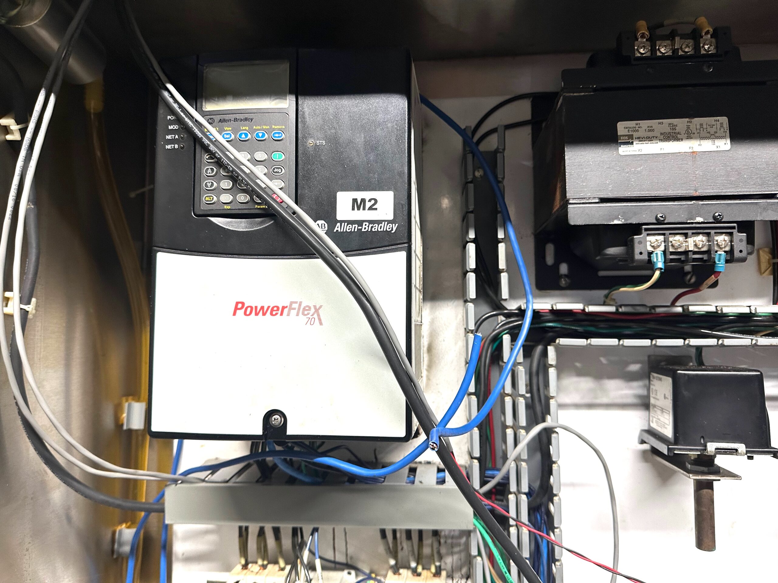 Crown 60 Valve Filler with 12 Head Crowner - Image 3