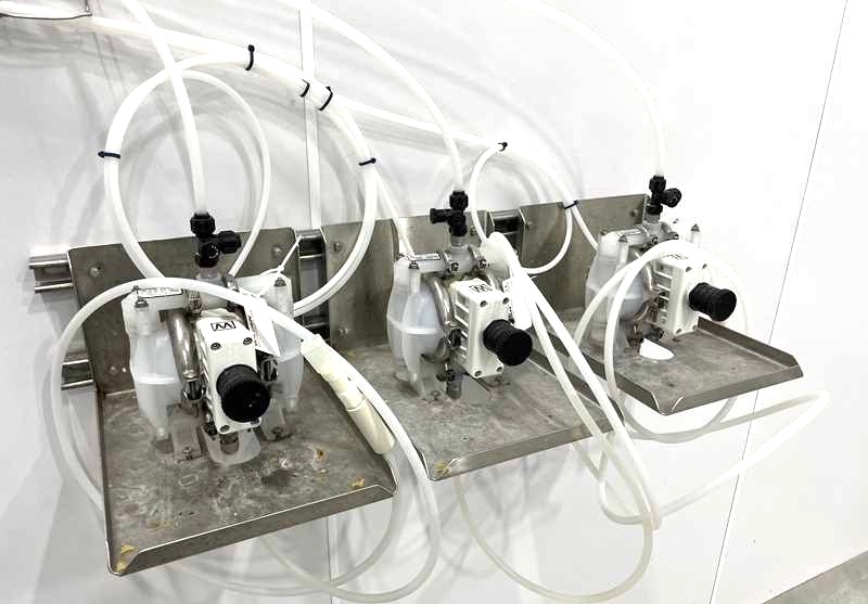 Sani Matic 10 Foot Long COP Parts Washing Tank with Pump - Image 5