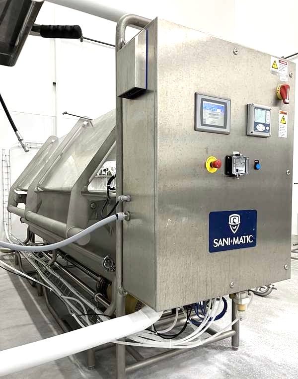 Sani Matic 10 Foot Long COP Parts Washing Tank with Pump - Image 3