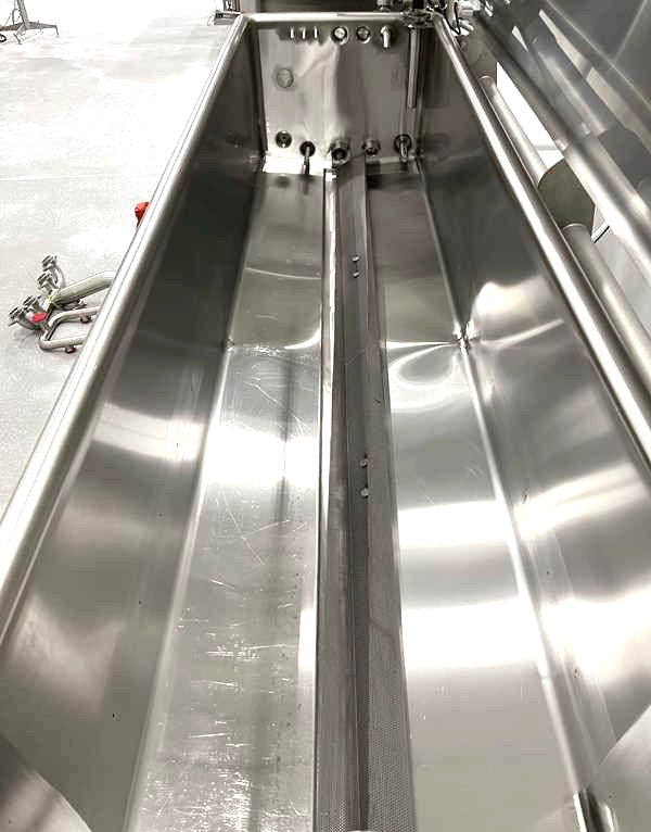 Sani Matic 10 Foot Long COP Parts Washing Tank with Pump - Image 12