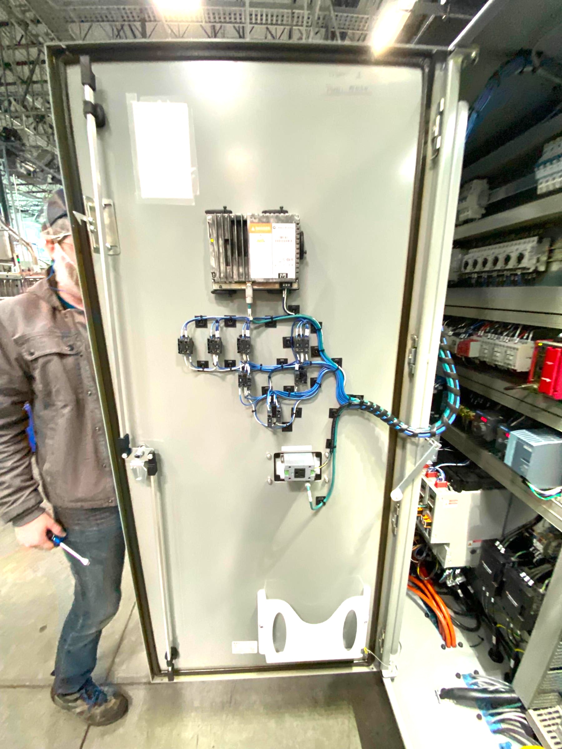 KHS Model 801-T Tray Shrink wrapper and Heat Tunnel - Image 24