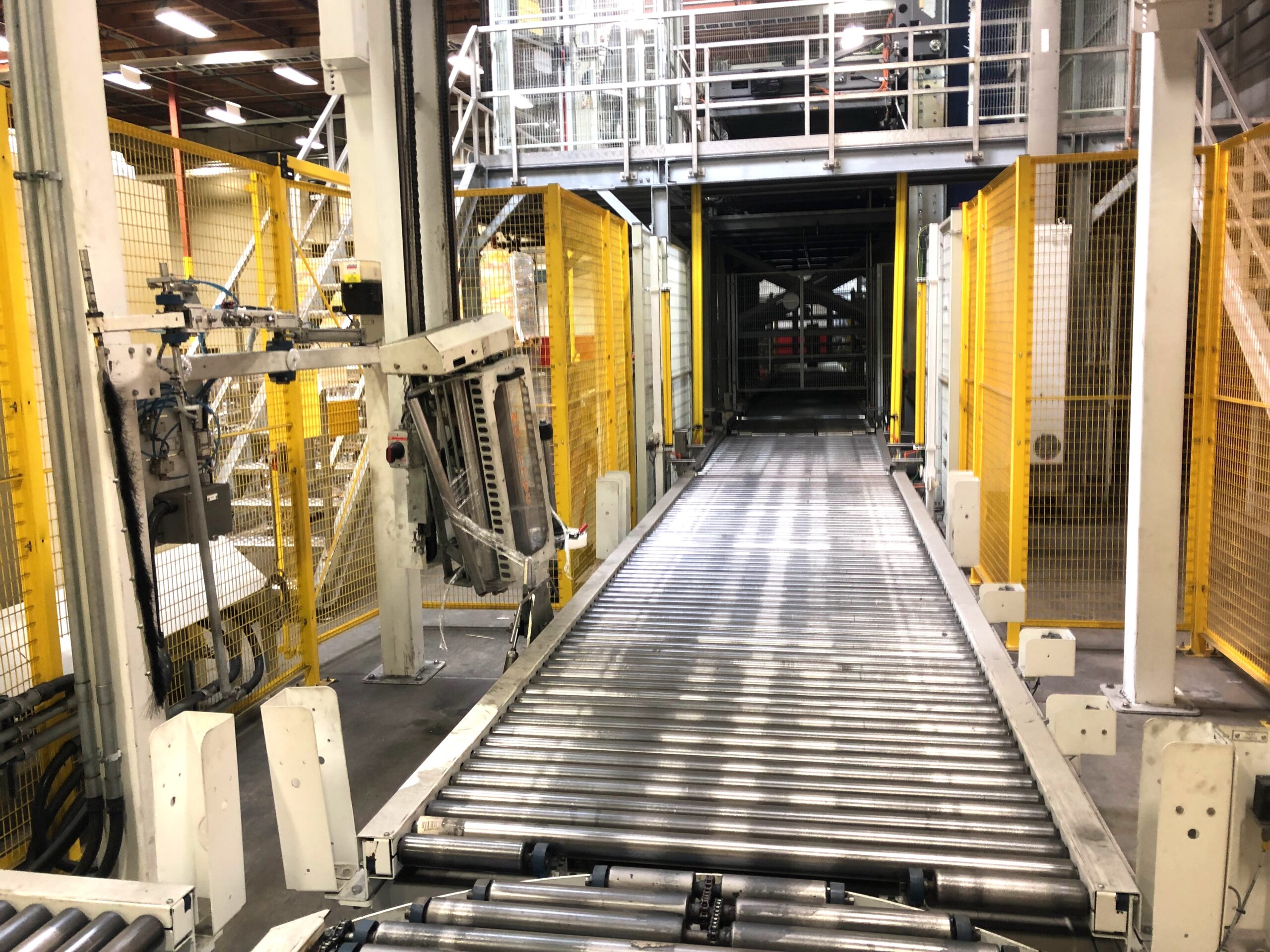 Wulftec WCRT-200 Fully Automatic Pallet Stretch Wrapper – Year 2017 - Image 7