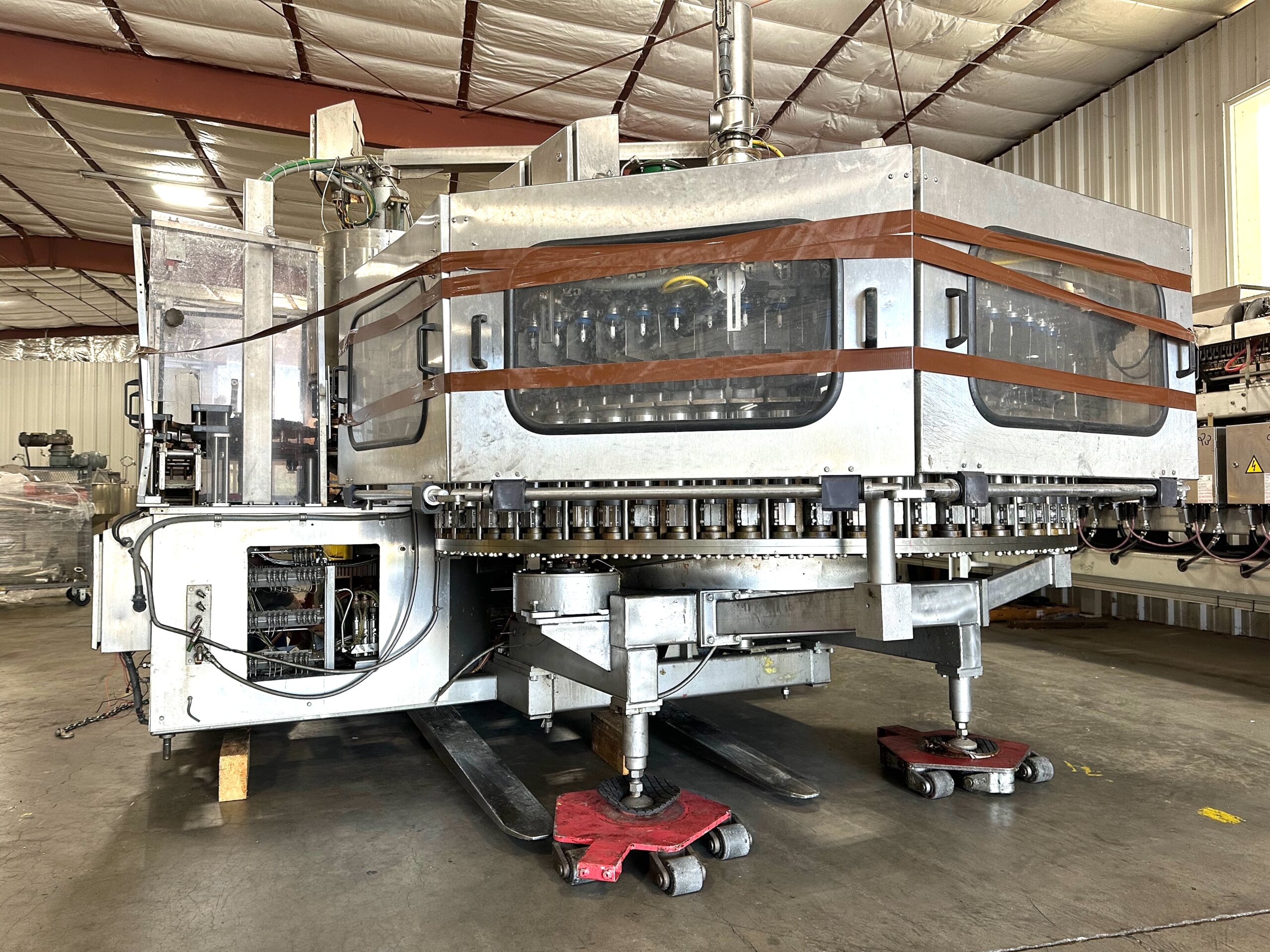 Crown Century 76 Valve Filler with 19 Head Crowner - Glass Bottles - Image 25