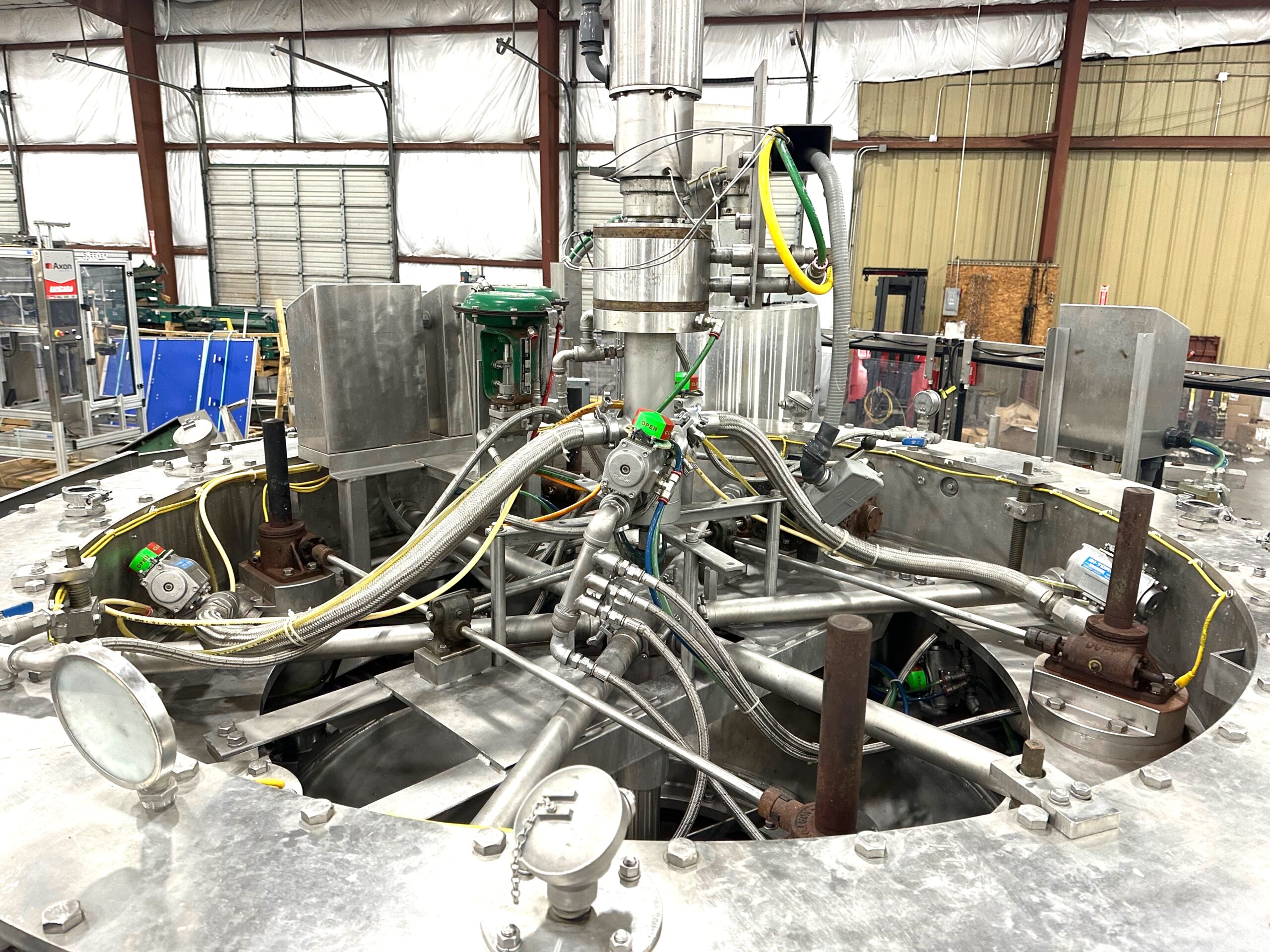 Crown Century 76 Valve Filler with 19 Head Crowner - Glass Bottles - Image 7