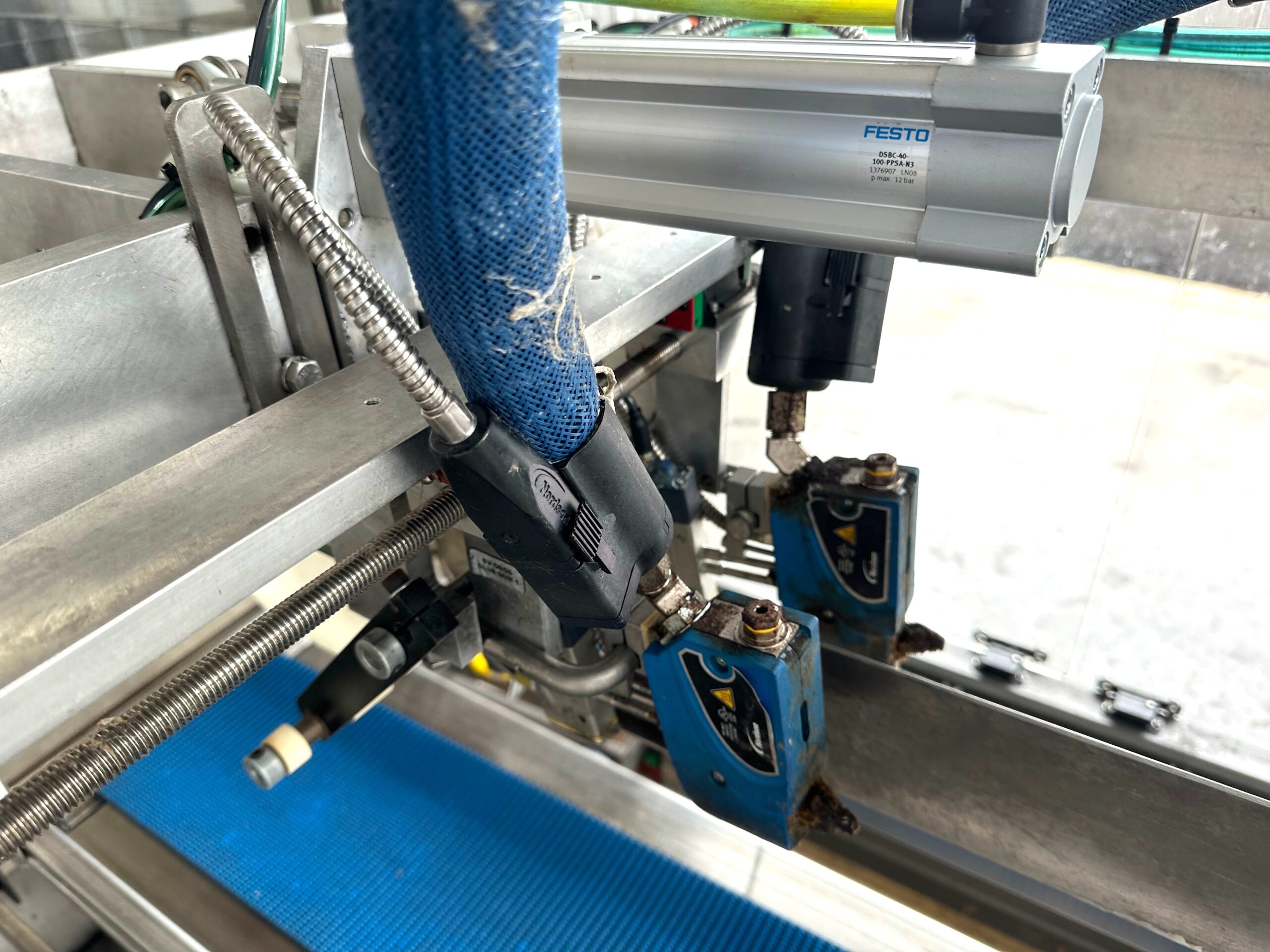 Hamrick Model CS35 Hot Melt Top Case Sealer - New 2018 - Image 11