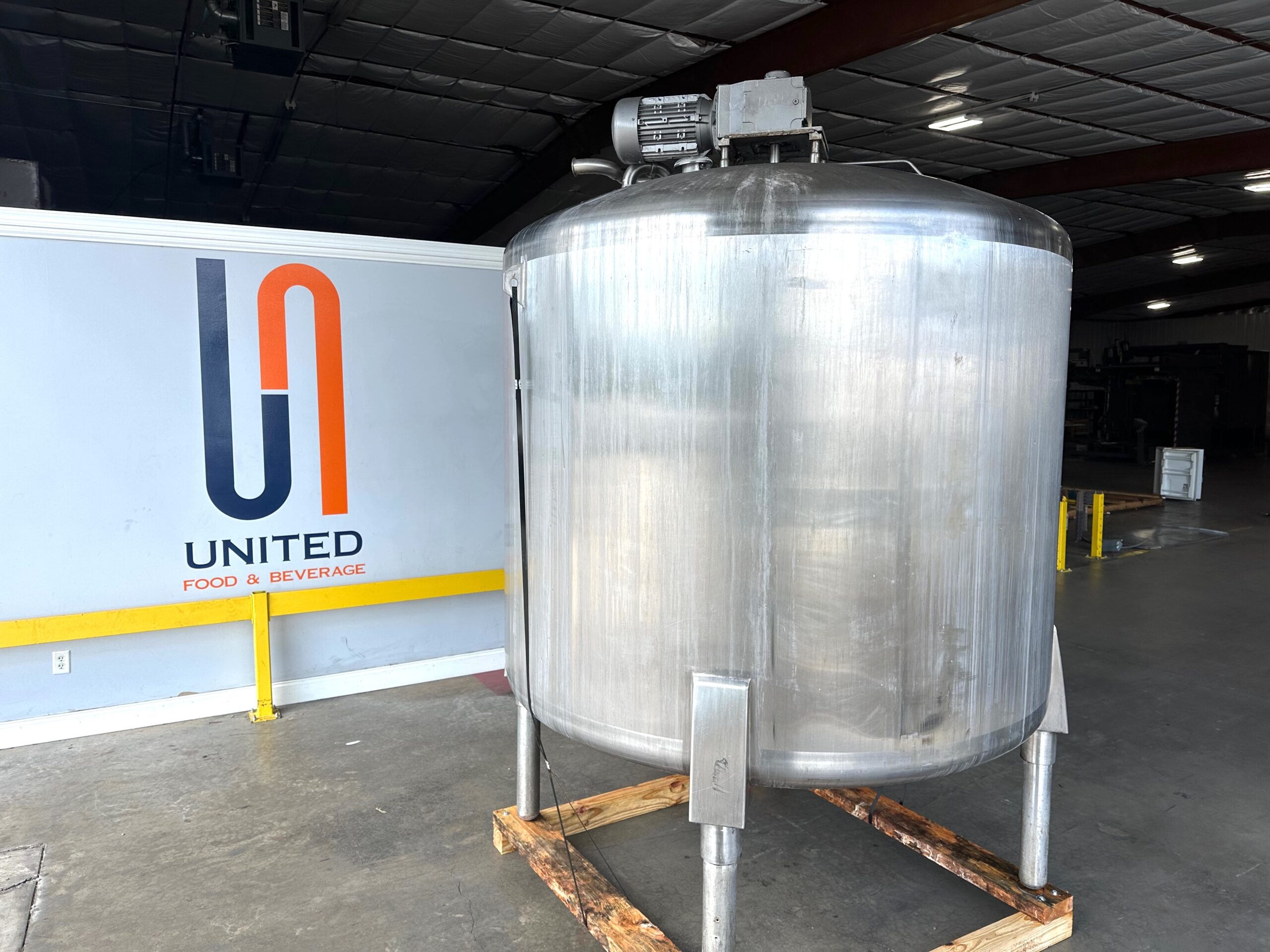 Cherry Burrell 1000 Gallon Vertical Mixing Tank - Image 17