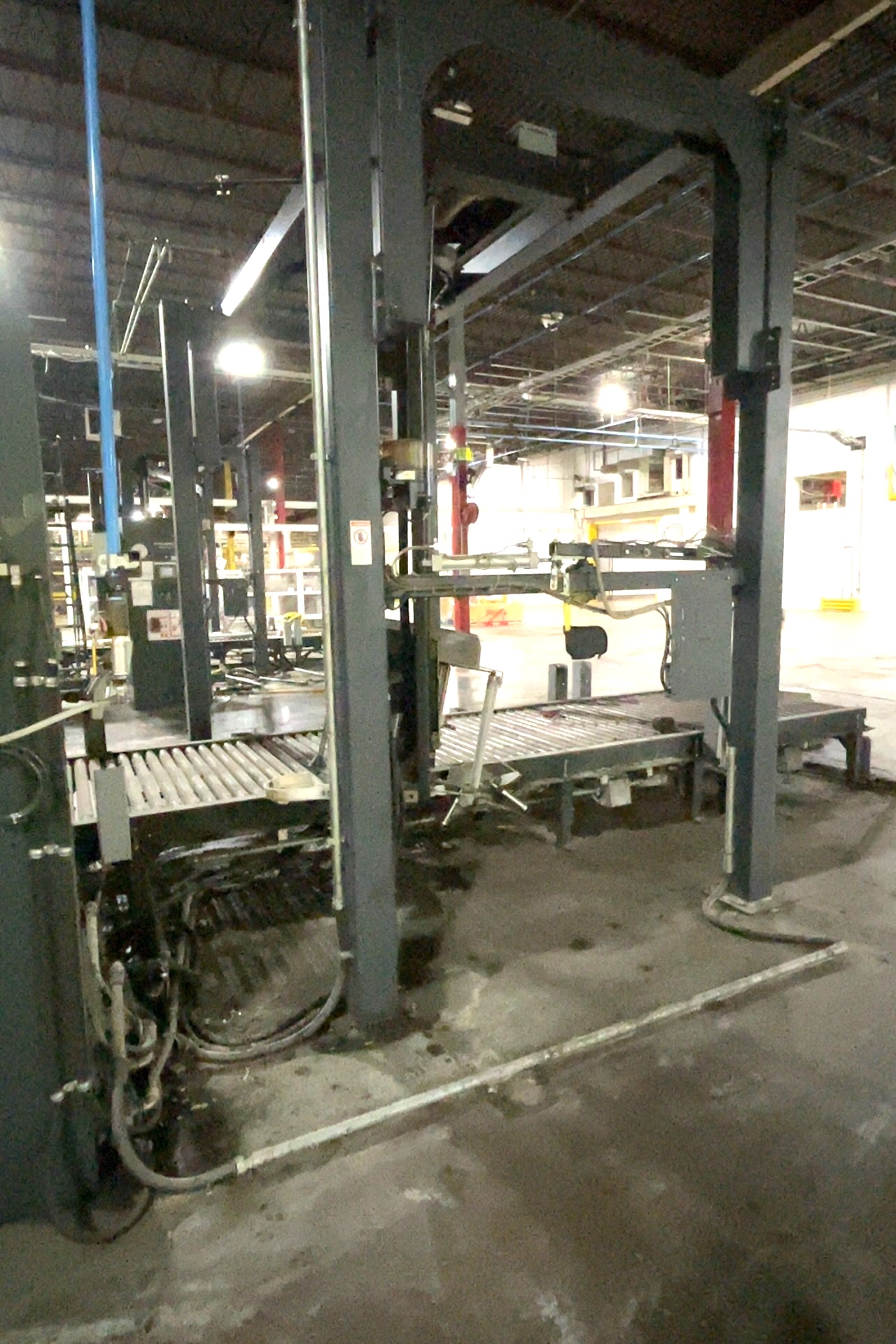 Wulftec WCRT-200 Fully Automatic Pallet Stretch Wrapper - Image 8