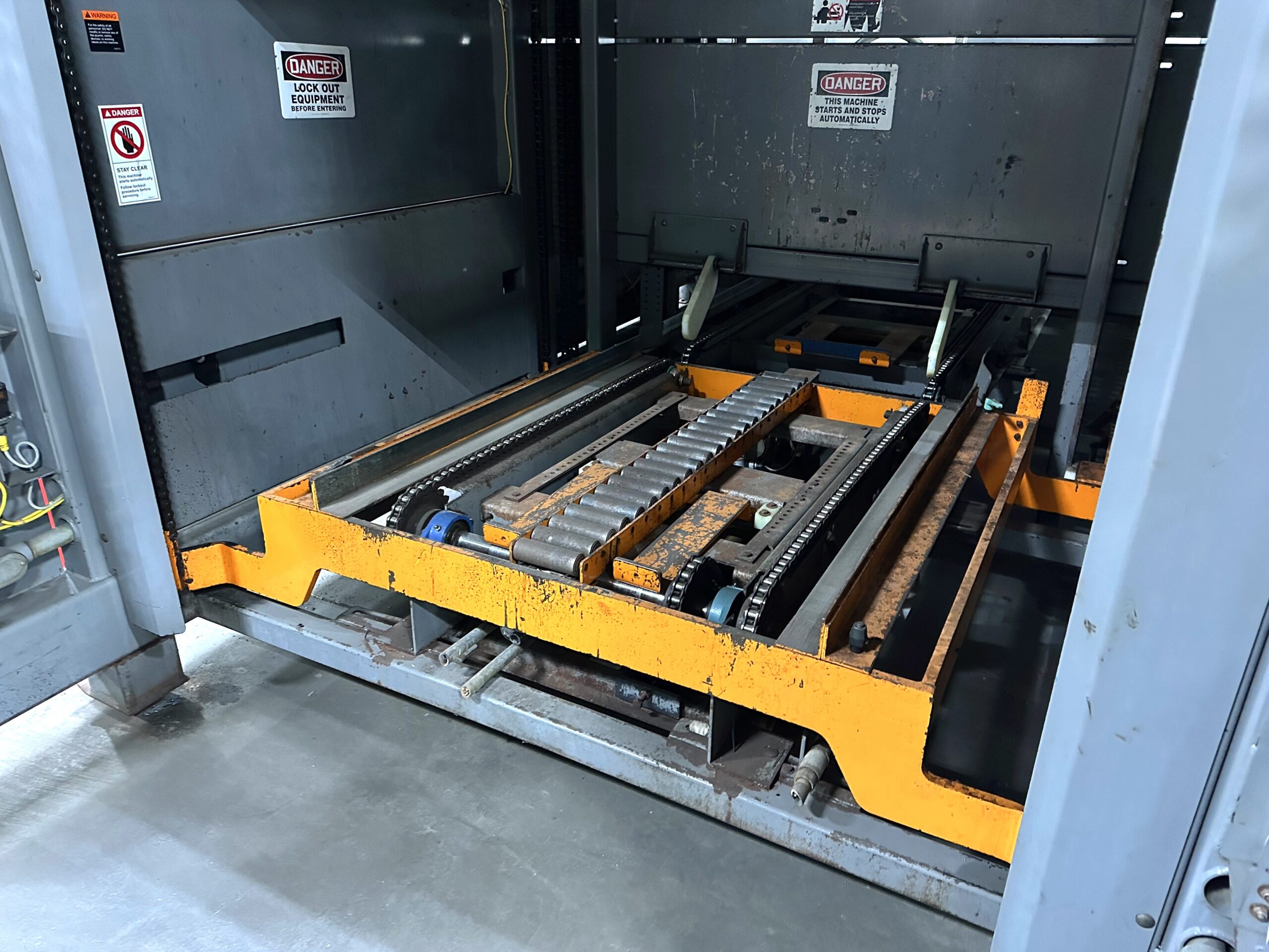 Alvey 943 High Speed Case Palletizer - Image 11