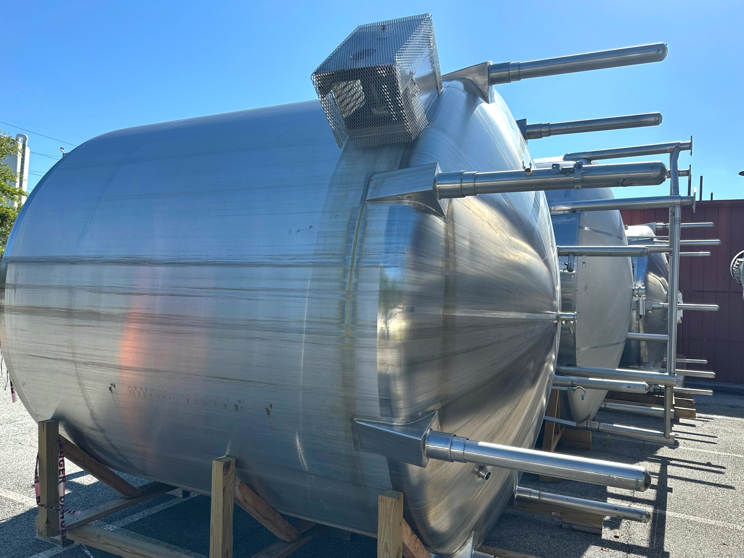 Cherry Burrell 6000 and 10000 Gallon Mixing Tanks - Image 6