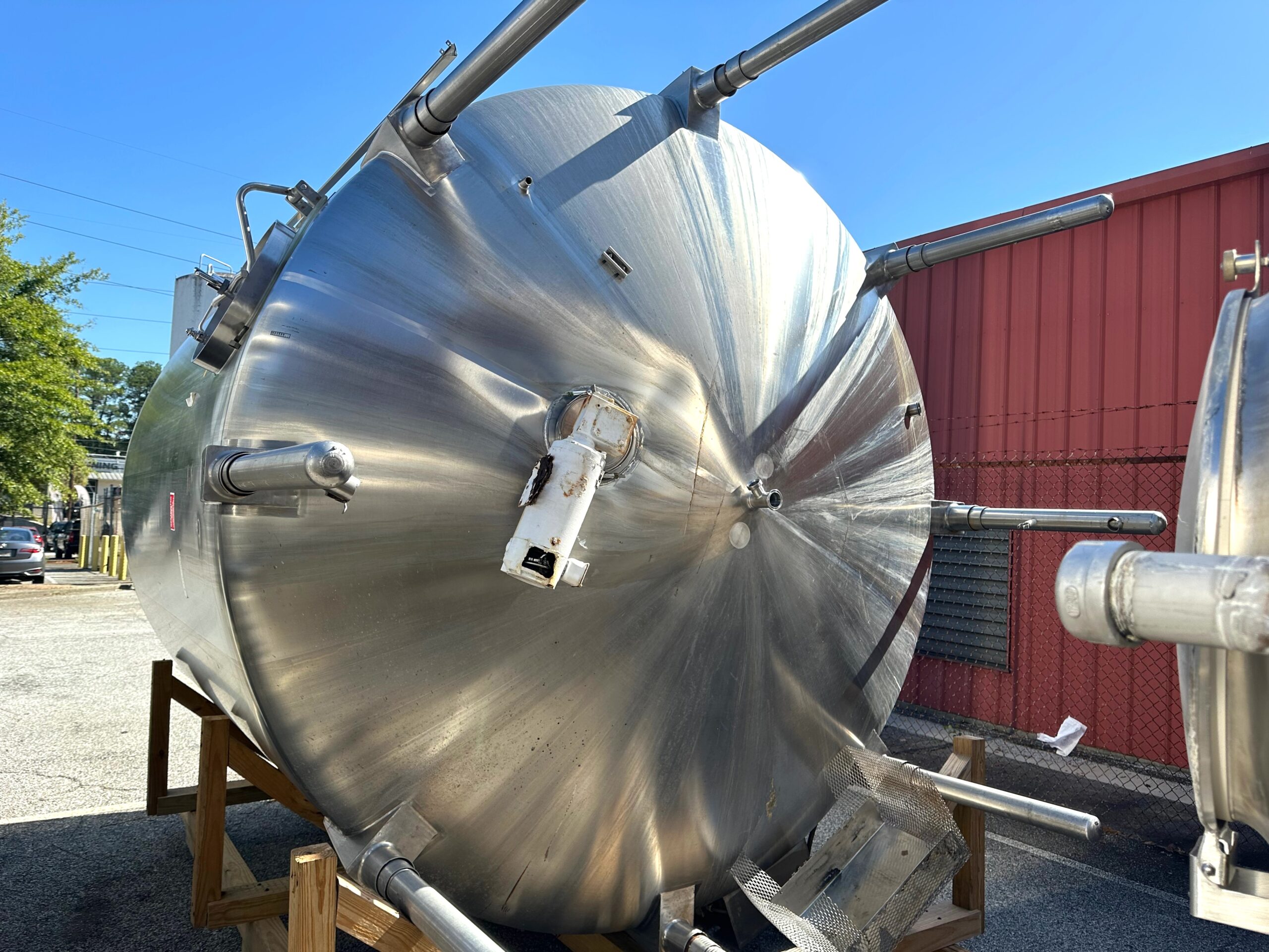 Cherry Burrell 6000 and 10000 Gallon Mixing Tanks - Image 4